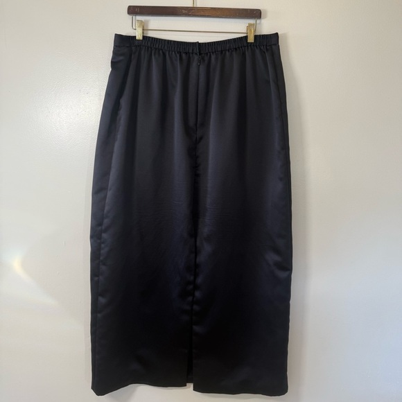 Kathryn Lyndsey Plus Size Full Length Black Satin Skirt - Picture 3 of 8